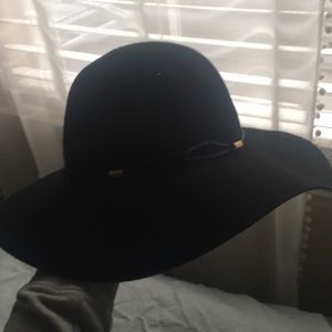 Black Floppy Sun Hat